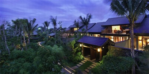 2025蜜桃咖啡加盟都有哪些优势