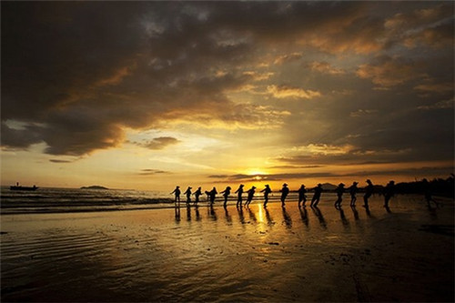 南昌高铁附近有什么景点（南昌高铁附近有什么景点吗）